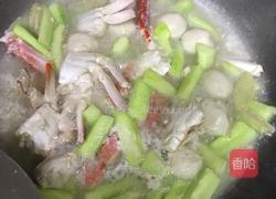 青瓜螃蟹汤的做法图解8
