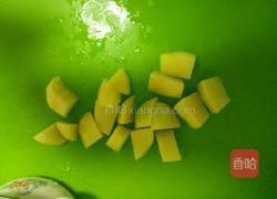 蚝油土豆肉丁盖饭的做法图解2