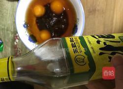 红糖老酒炖蛋的做法图解3