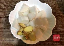 羊肉炖萝卜汤的做法图解2