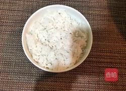 火腿肠芦笋炒饭的做法图解1