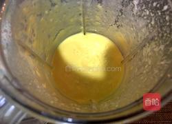 双色奶昔的做法图解3