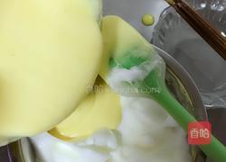 戚风蛋糕的做法图解10