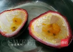 百香果蒸蛋的做法图解2