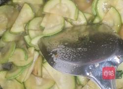 茭瓜炒鸡蛋的做法图解8