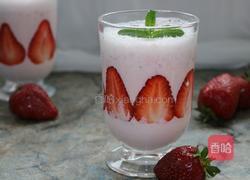 草莓奶昔的做法图解5