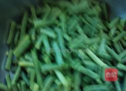 长豆角炒肉末菠菜鸡蛋汤的做法图解4