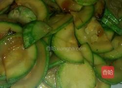 蚝油炒嫩瓜的做法图解5
