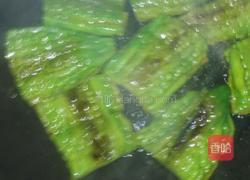 香煎苦瓜的做法图解3