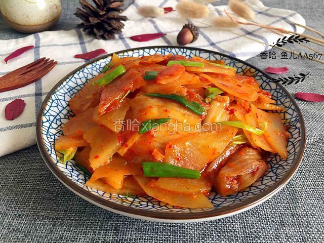 辣白菜炒土豆片