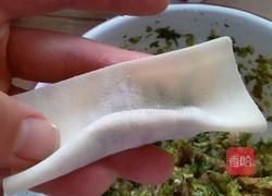 芹菜猪肉馅馄饨的做法图解8