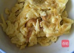 蒜台炒鸡蛋的做法图解4