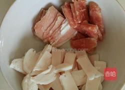 土豆海带炖豆腐的做法图解2