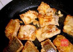 鱼块炖豆腐的做法图解3