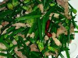 韭菜苔炒肉丝的做法[图]