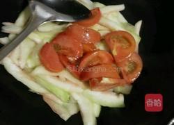 西瓜皮炒西红柿的做法图解4