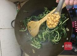 豆酱炒麻叶的做法图解10