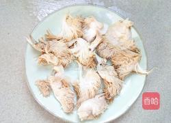 猴头菇炖乌鸡的做法图解3