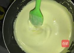 北海道戚风蛋糕的做法图解3