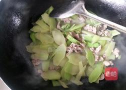 莴笋片炒肉的做法图解4