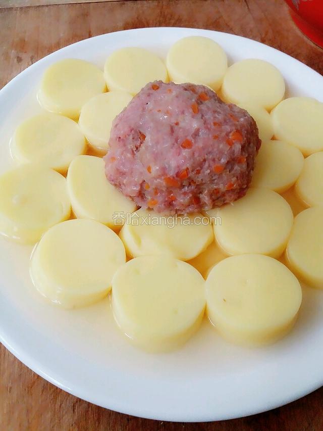 蒸好后会出一些汤