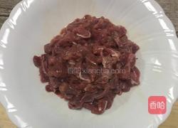 蒜薹牛肉的做法图解2
