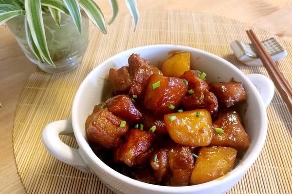 土豆红烧肉的精选做法