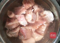 家常黄焖鸡米饭的做法图解1