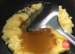 腊肠蛋炒饭的做法图解5