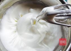 O型芒果蛋糕卷的做法图解4