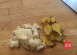 番茄红烧鸡腿的做法图解3