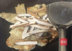 素鸡炒香干丝青椒块的做法图解5