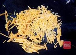 胡萝卜丝炒鸡蛋的做法图解7