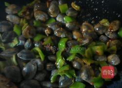 田螺炒青椒的做法图解4