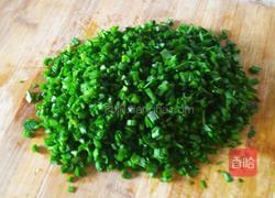 韭菜鸡蛋馅饼的做法图解1