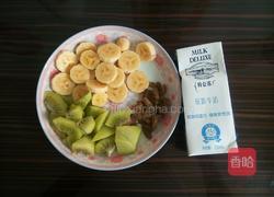 水果燕麦牛奶的做法图解2