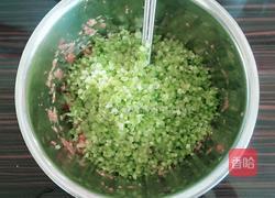 芹菜肉餡的做法圖解4