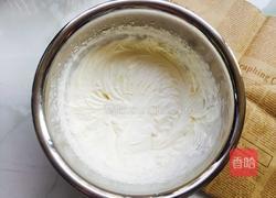 菠萝杯子蛋糕的做法图解4