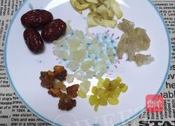 桃胶皂角米雪燕羹的做法图解1