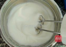 六寸戚风蛋糕(普通面粉版)的做法图解7