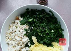 韭菜豆腐鸡蛋包子的做法图解2