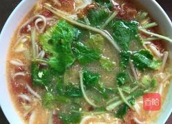 西红柿鸡蛋挂面汤的做法图解4