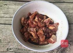 排骨焖饭的做法图解3