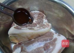 粤菜中广受欢迎的美味蜜汁叉烧的做法图解4