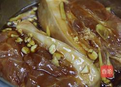 粤菜中广受欢迎的美味蜜汁叉烧的做法图解6