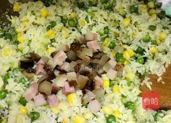 腊味炒饭的做法图解7
