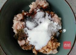 茴香猪肉饺子馅的做法图解2