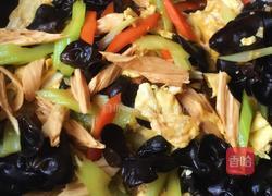 芹菜木耳鸡蛋的做法图解9