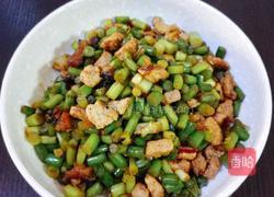 蒜薹肉丁的做法图解9