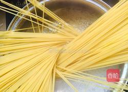 肉酱意大利面的做法图解3